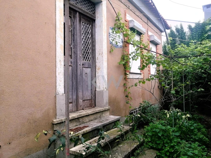 Moradia T4 para Venda em Venteira Foto 22