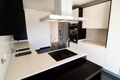 Apartamento T3 para Venda em Odivelas