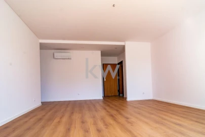 Apartamento T3 para Venda em Odivelas