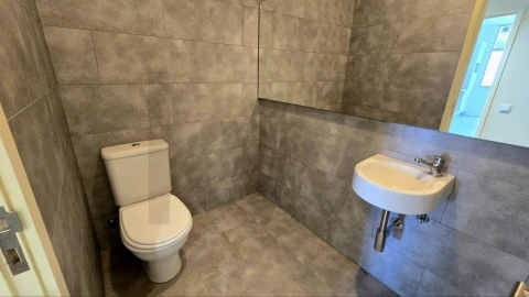 Apartamento T4 para Venda em Aldoar, Foz do Douro e Nevogilde