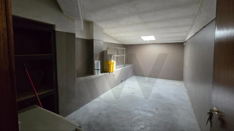 Apartamento T4 para Venda em Aldoar, Foz do Douro e Nevogilde