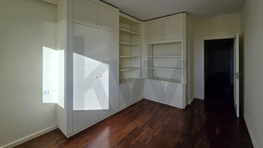 Apartamento T4 para Venda em Aldoar, Foz do Douro e Nevogilde Foto 21