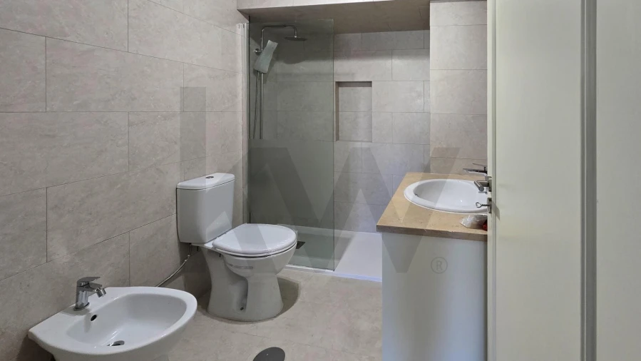 Apartamento T4 para Venda em Aldoar, Foz do Douro e Nevogilde Foto 32