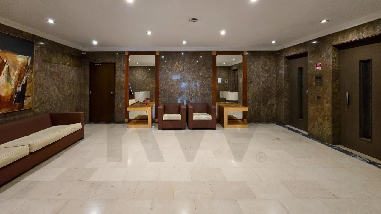 Apartamento T4 para Venda em Aldoar, Foz do Douro e Nevogilde Foto 6