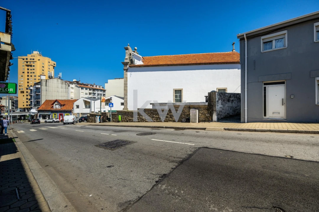Moradia T1 para Venda em Mafamude e Vilar do Paraíso Foto 14