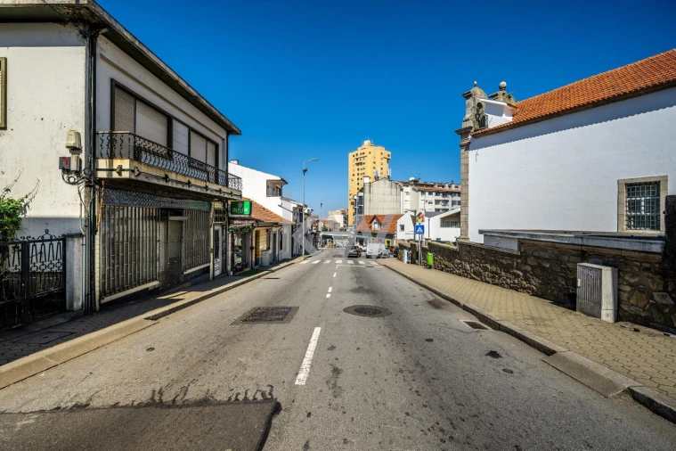 Moradia T1 para Venda em Mafamude e Vilar do Paraíso Foto 16