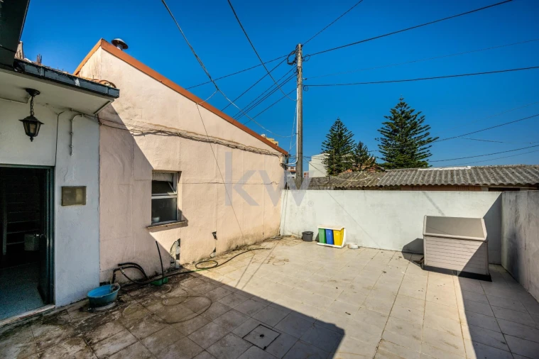 Moradia T1 para Venda em Mafamude e Vilar do Paraíso Foto 1