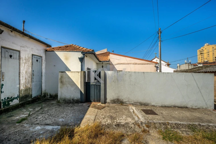 Moradia T1 para Venda em Mafamude e Vilar do Paraíso Foto 3