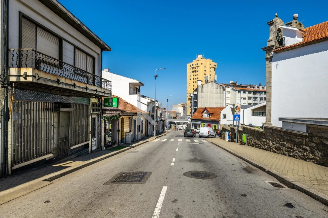Moradia T1 para Venda em Mafamude e Vilar do Paraíso Foto 17