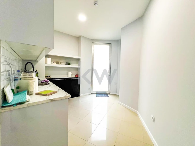 Loja para Venda em Mafamude e Vilar do Paraíso Foto 15