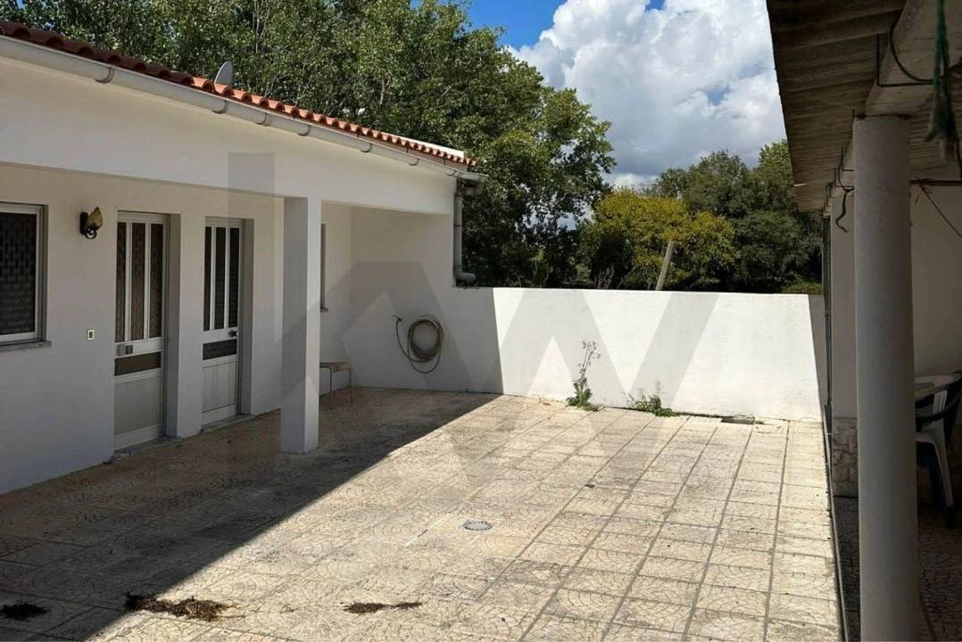 Moradia T2 para Venda em Salvaterra de Magos e Foros de Salvaterra Foto 24