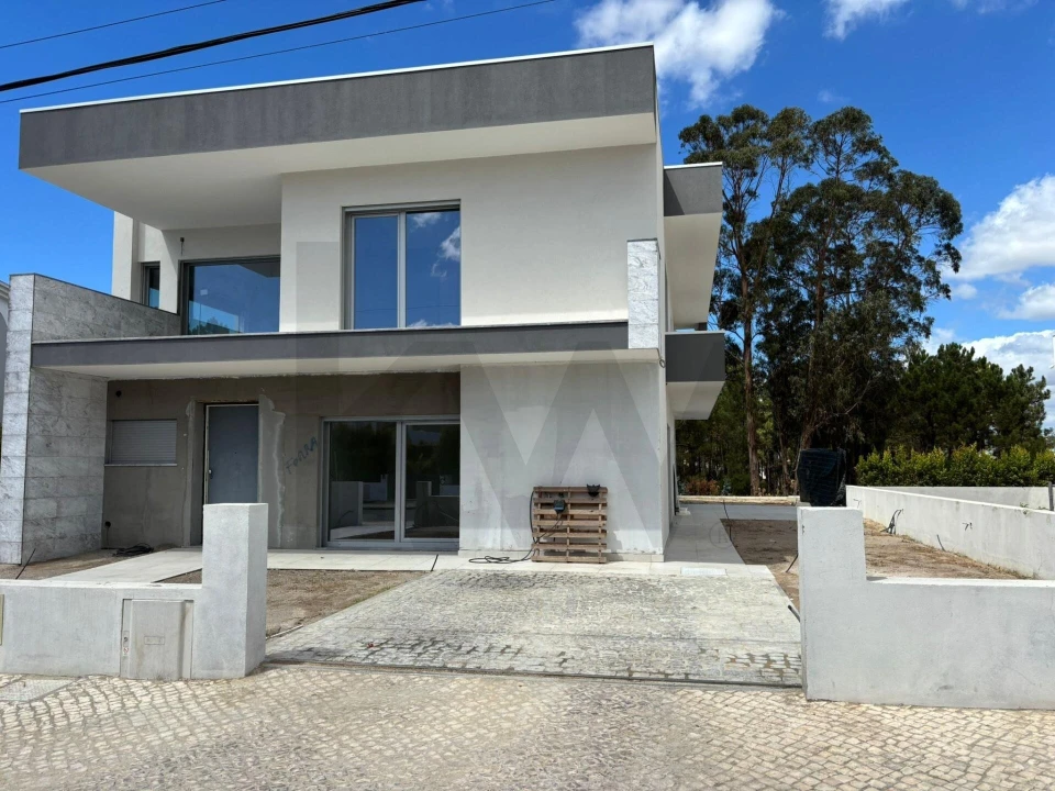 Moradia T3 para Venda em Charneca de Caparica e Sobreda Foto 46