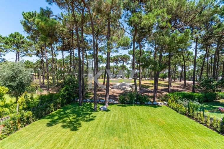 Moradia T4 para Venda em Charneca de Caparica e Sobreda Foto 43