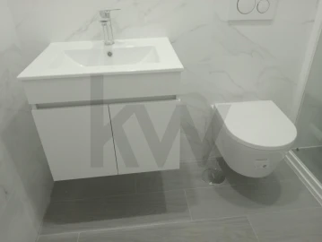 Moradia T5 para Venda em Corroios