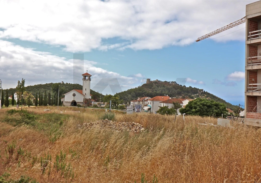 Apartamento T2 para Venda em Sesimbra (Castelo) Foto 2
