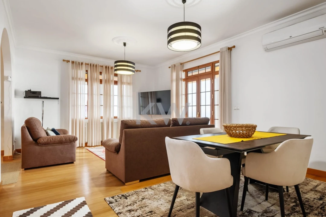 Moradia T3 para Venda em Prazeres Foto 13