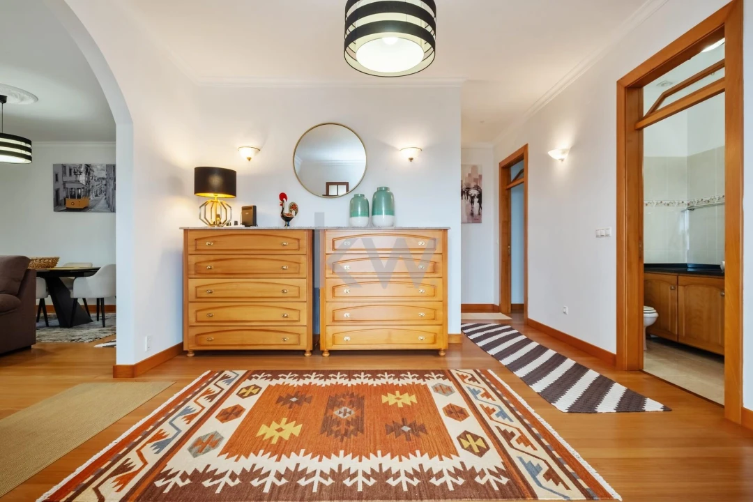 Moradia T3 para Venda em Prazeres Foto 6