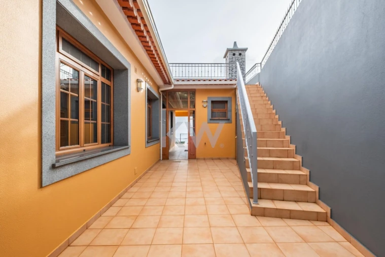 Moradia T3 para Venda em Prazeres Foto 53