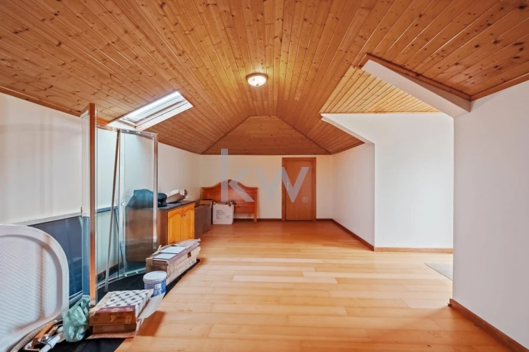 Moradia T3 para Venda em Prazeres Foto 47