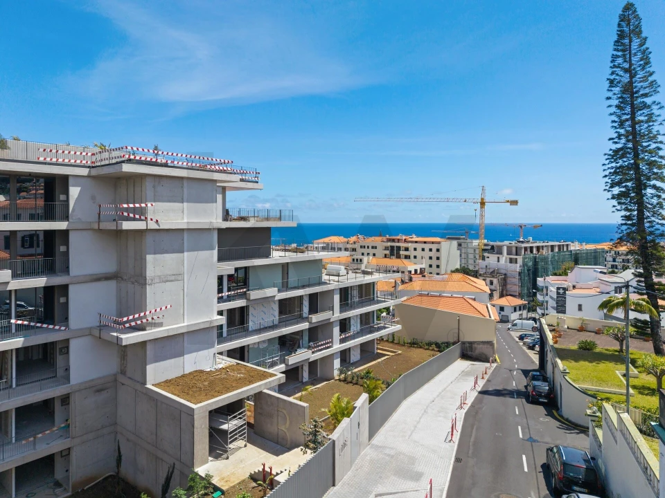 Apartamento T2 para Venda em Funchal (Santa Luzia) Foto 3