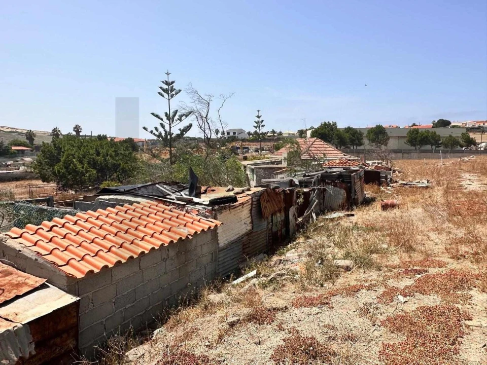 Moradia T3 para Venda em Porto Santo Foto 32