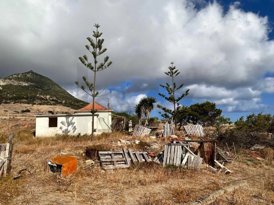 Moradia T3 para Venda em Porto Santo Foto 8