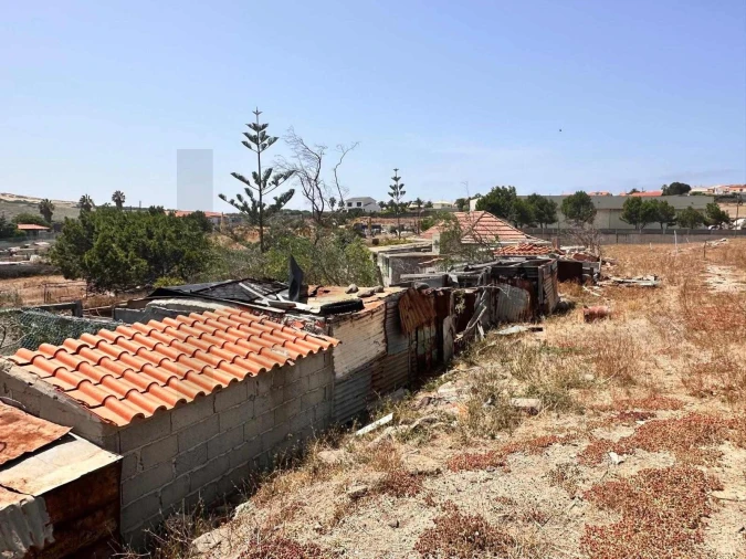 Moradia T3 para Venda em Porto Santo Foto 32