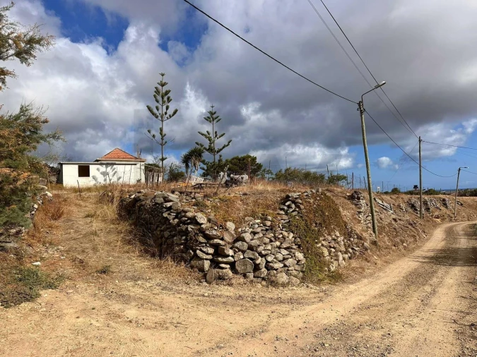 Moradia T3 para Venda em Porto Santo Foto 27