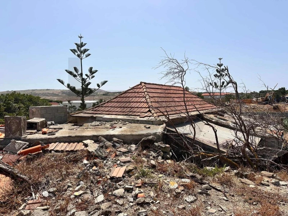 Moradia T3 para Venda em Porto Santo Foto 16