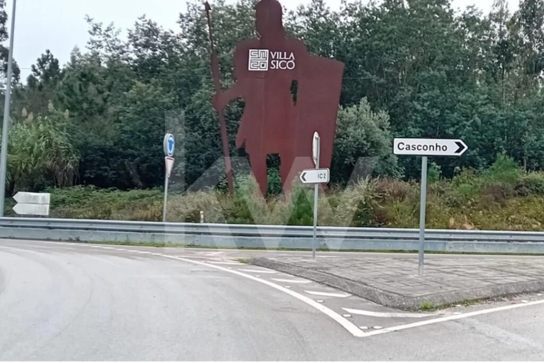 Moradia T3 para Venda em Soure Foto 24