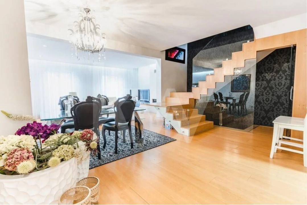 Moradia T3 para Venda em Eiras e São Paulo de Frades Foto 1