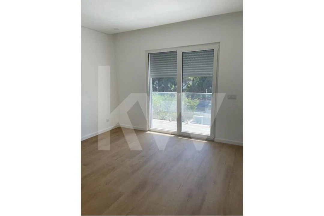 Moradia T5 para Venda em Caparica e Trafaria Foto 25