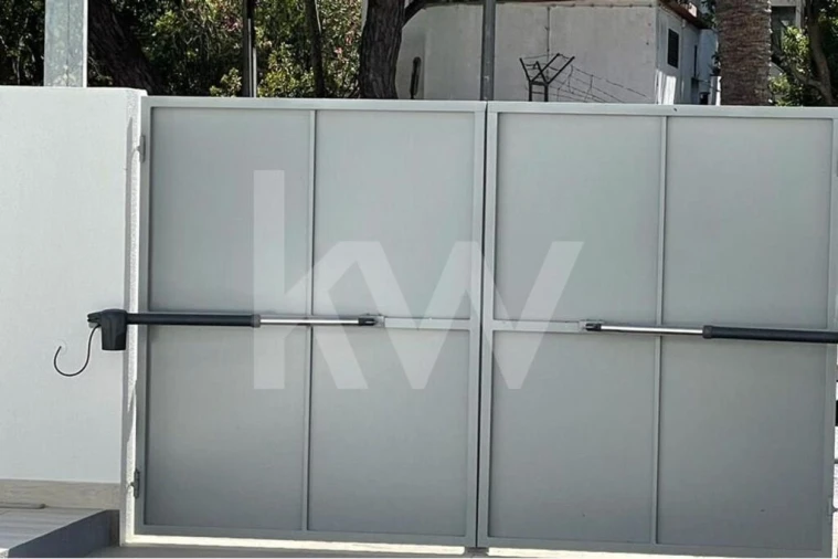 Moradia T5 para Venda em Caparica e Trafaria Foto 11