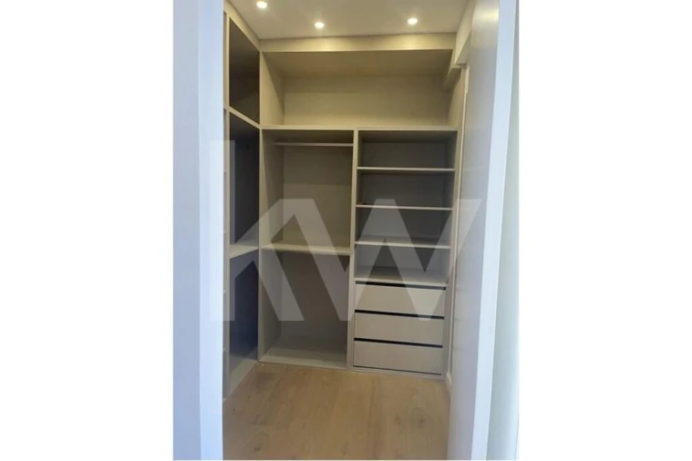 Moradia T5 para Venda em Caparica e Trafaria Foto 24