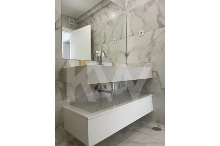 Moradia T5 para Venda em Caparica e Trafaria Foto 33