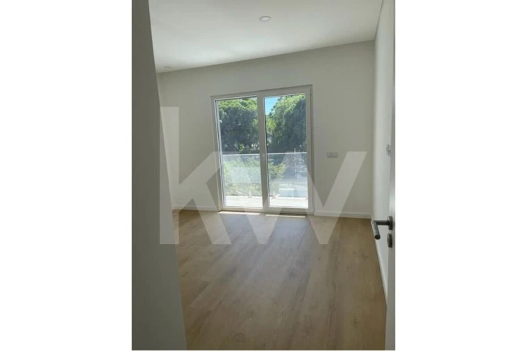 Moradia T5 para Venda em Caparica e Trafaria Foto 22