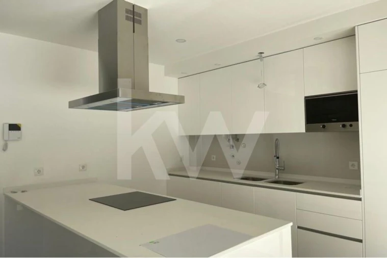 Moradia T5 para Venda em Caparica e Trafaria Foto 12