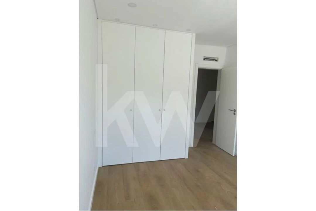 Moradia T5 para Venda em Caparica e Trafaria Foto 23