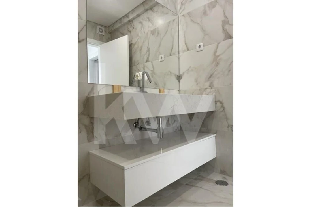 Moradia T5 para Venda em Caparica e Trafaria Foto 33