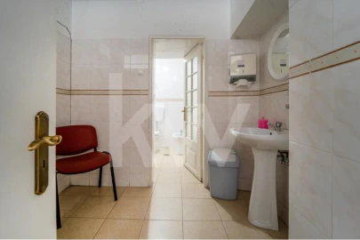 Apartamento T12 para Venda em São Martinho do Bispo e Ribeira de Frades
