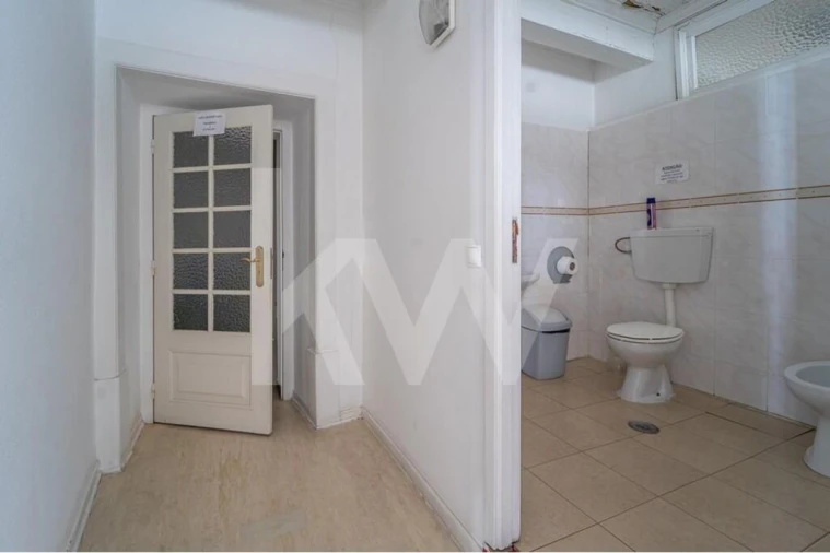 Apartamento T12 para Venda em São Martinho do Bispo e Ribeira de Frades Foto 20