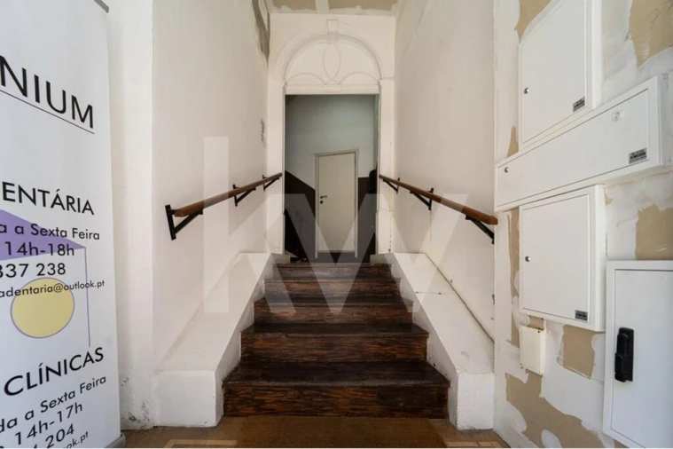 Apartamento T12 para Venda em São Martinho do Bispo e Ribeira de Frades Foto 9
