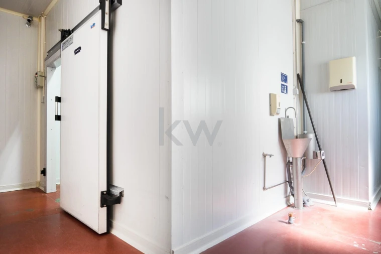 Armazém para Venda em Cernache Foto 15