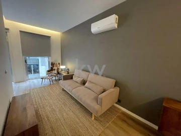 Apartamento T1 para Arrendamento em Misericórdia