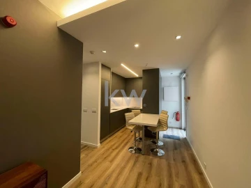 Apartamento T1 para Arrendamento em Misericórdia