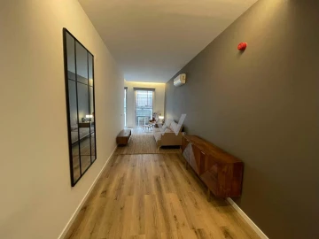 Apartamento T1 para Arrendamento em Misericórdia