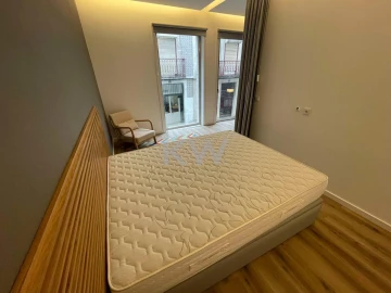 Apartamento T1 para Arrendamento em Misericórdia
