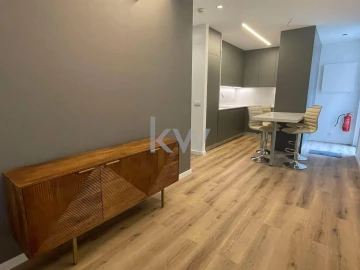 Apartamento T1 para Arrendamento em Misericórdia