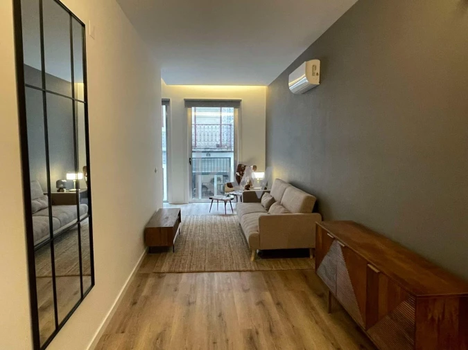Apartamento T1 para Arrendamento em Misericórdia Foto 19