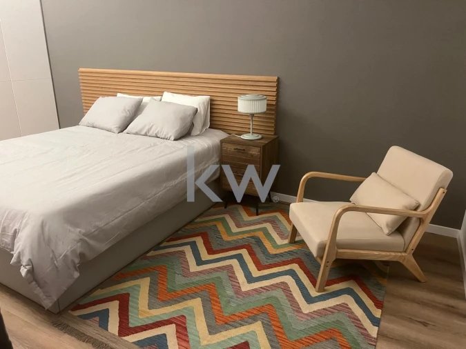 Apartamento T1 para Arrendamento em Misericórdia Foto 28